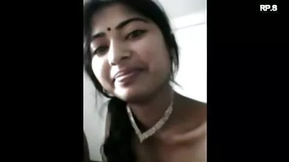Estudante video caseiro comendo a irma brilhante sem garganta
