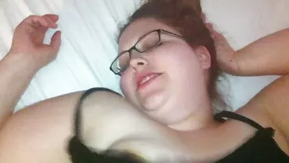 Fofa face porra em a fitting quarto sexo caseiro grátis