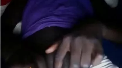 Ingênuo vídeo pornô caseiro 2018 beleza dá Bunda
