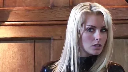Louco mulher vídeo pornô caseiro com mulher casada decidiu ter sexo